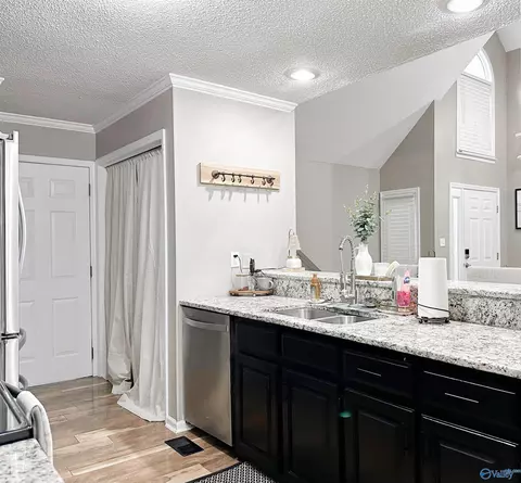 Kitchen - 108 Mountain Home Rd, Trinity, AL 35673 photo 7 of 10