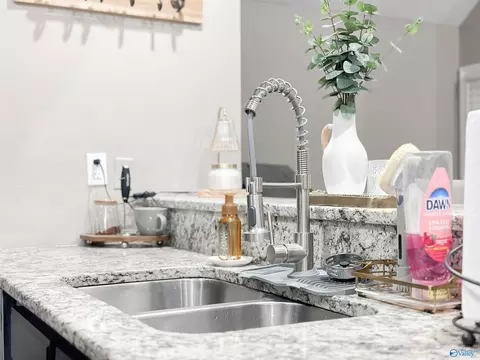 Kitchen - 108 Mountain Home Rd, Trinity, AL 35673 photo 4 of 10