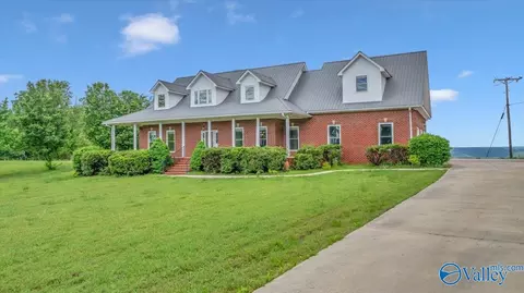5621 County Road 265, Section, AL 35771 photo 2