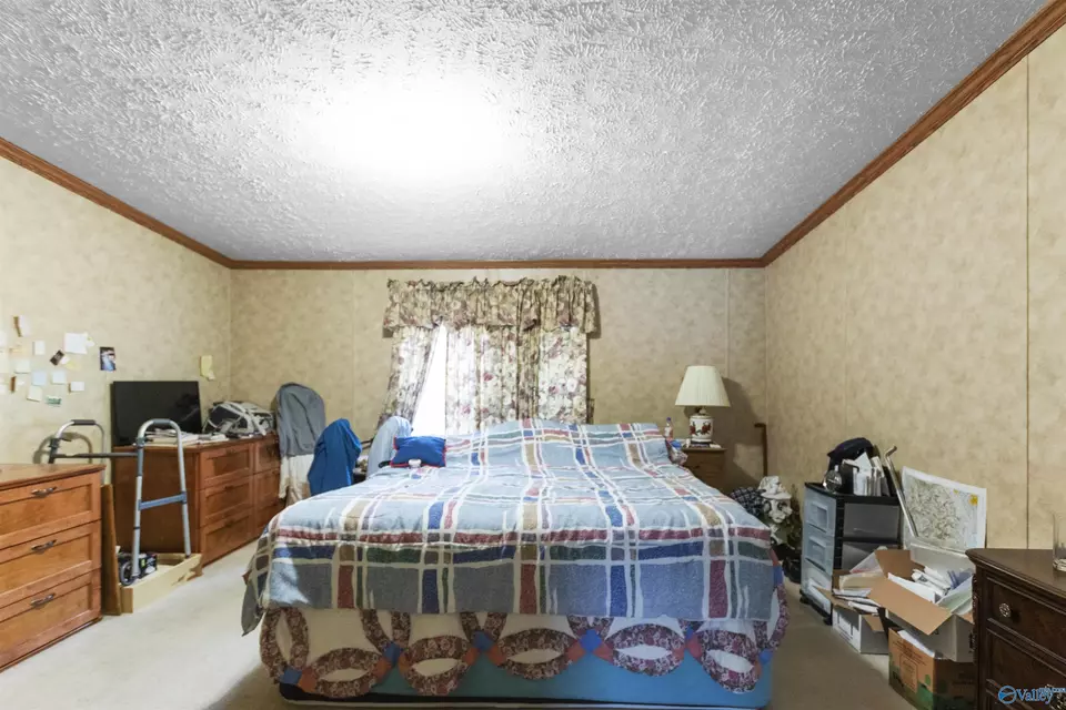 Bedroom - 702 Lyons Rd, New Hope, AL 35760 photo 1 of 3