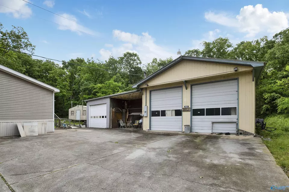 Other - 702 Lyons Rd, New Hope, AL 35760 photo 2 of 14