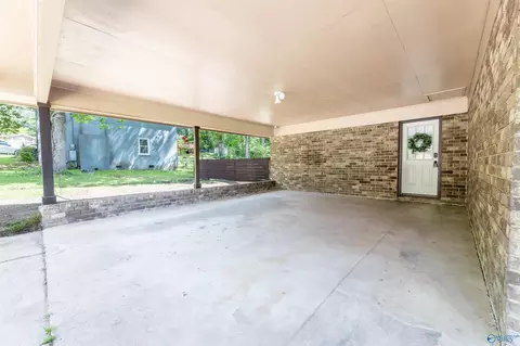 944 E Tomahawk Trl, Gadsden, AL 35901 photo 8