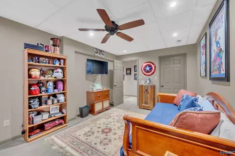 Bedroom - 9176 Turtle Point Dr, Killen, AL 35645 photo 12 of 12