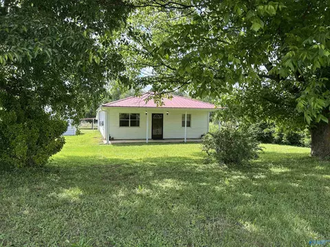 17441 E Limestone Rd, Athens, AL 35613