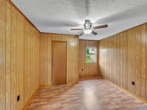 Bedroom - 17441 E Limestone Rd, Athens, AL 35613 photo 4 of 6