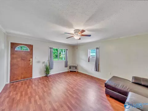 Living - 17441 E Limestone Rd, Athens, AL 35613 photo 1 of 2