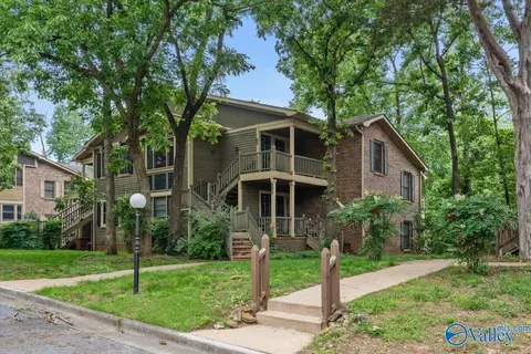2083 Woodlawn Dr #21-C, Huntsville, AL 35802