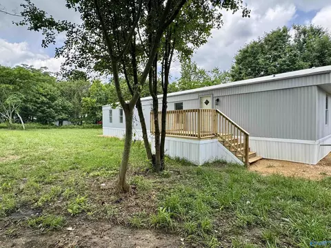 183 Rice Rd, Grant, AL 35747 photo 1