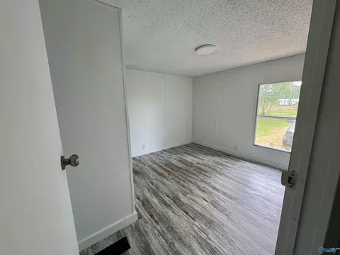 183 Rice Rd, Grant, AL 35747 photo 7