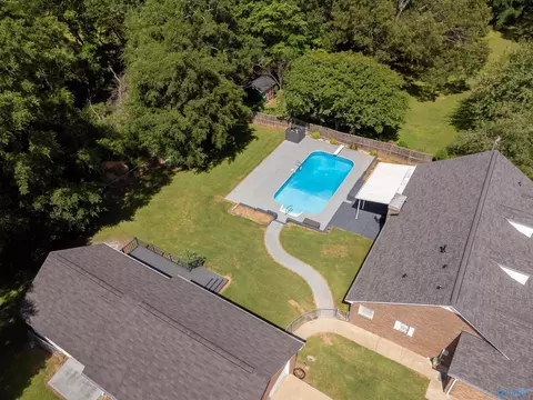 110 Cloverleaf Cir, Killen, AL 35645 photo 44