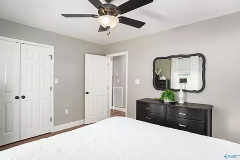 110 Cloverleaf Cir, Killen, AL 35645 photo 12