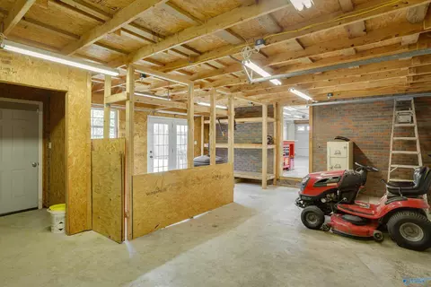 110 Cloverleaf Cir, Killen, AL 35645 photo 32