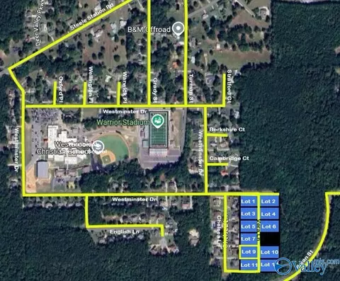 208 Vera Ln, Rainbow City, AL 35906