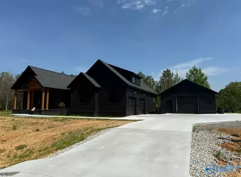 175 Drew Dr, Hollywood, AL 35752