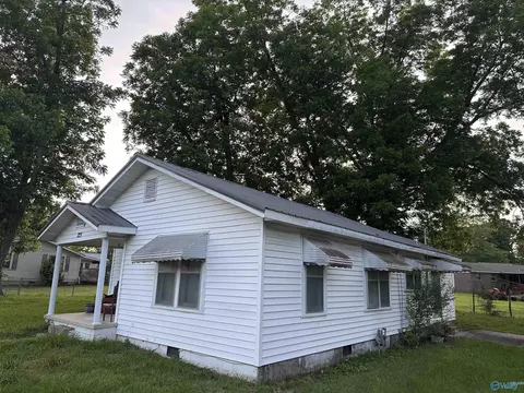 723 Guntersville Rd, Arab, AL 35016 photo 3