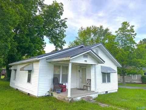 723 Guntersville Rd, Arab, AL 35016 photo 1
