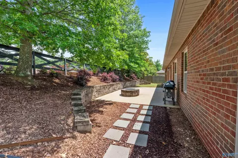 102 Maplebrook Dr, Madison, AL 35756 photo 31