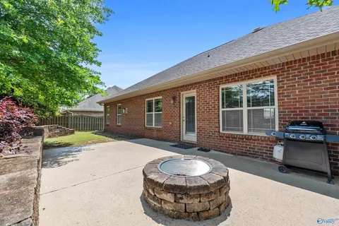 102 Maplebrook Dr, Madison, AL 35756 photo 33