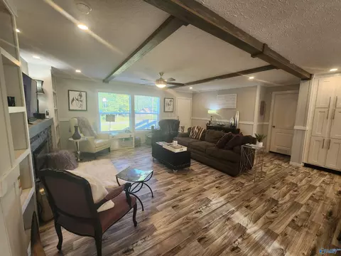 537 Highland St, Hamilton, AL 35570 photo 4