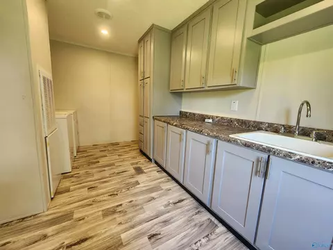 537 Highland St, Hamilton, AL 35570 photo 35