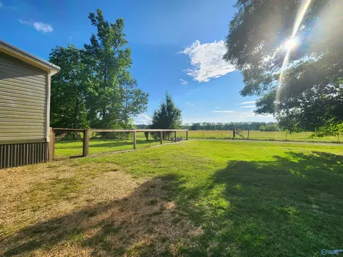 537 Highland St, Hamilton, AL 35570 photo 41