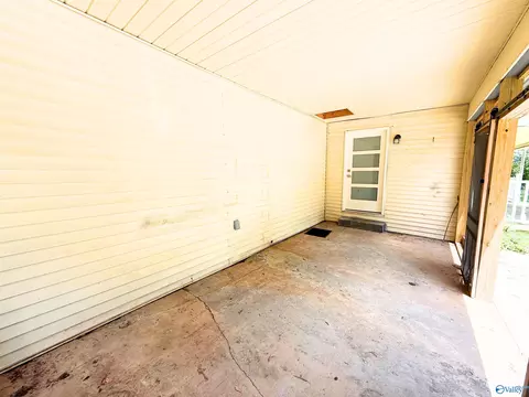 Exterior - 6435 County Road 31, Killen, AL 35645 photo 5 of 5