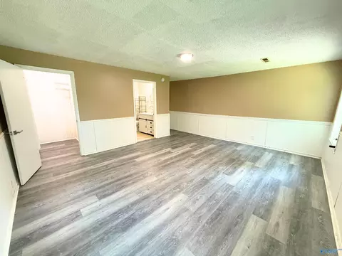 Bedroom - 6435 County Road 31, Killen, AL 35645 photo 2 of 6