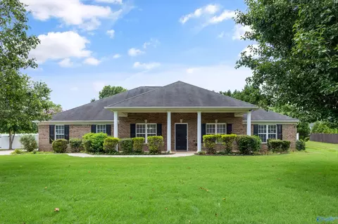 296 Brevard Blvd, Huntsville, AL 35811