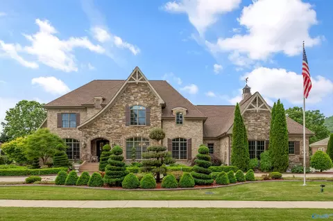 3 Mcmullen Ln, Gurley, AL 35748