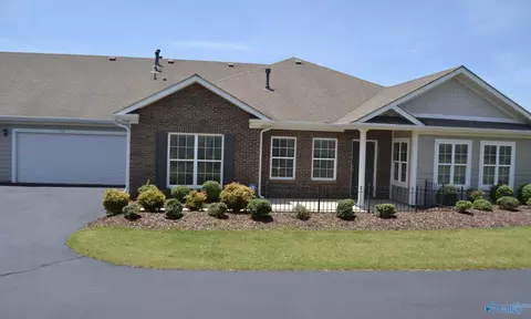 14 Moore Farm Cir #14, Huntsville, AL 35806
