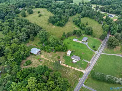 33091 County Road 8, Killen, AL 35645 photo 24