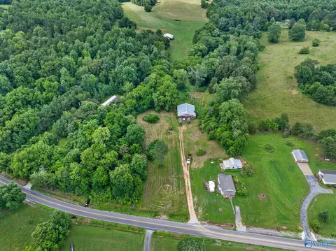 33091 County Road 8, Killen, AL 35645 photo 19