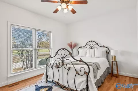 Bedroom - 495 5th St, Grant, AL 35747 photo 7 of 9
