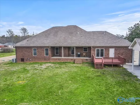 Exterior - 495 5th St, Grant, AL 35747 photo 5 of 5