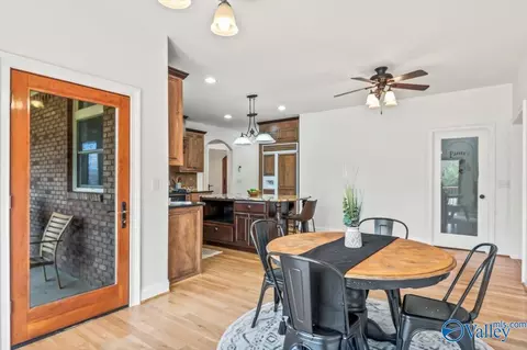 Dining - 495 5th St, Grant, AL 35747 photo 3 of 4