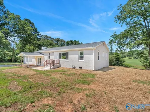 1679 County Road 358, Trinity, AL 35673 photo 2