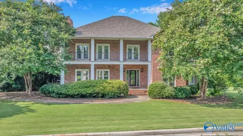 104 Wimberly Dr, Scottsboro, AL 35769