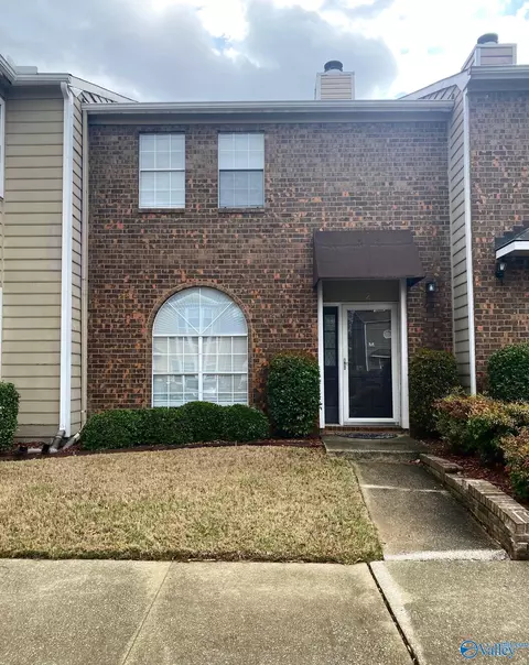 11112 S Memorial Pkwy #L2, Huntsville, AL 35803