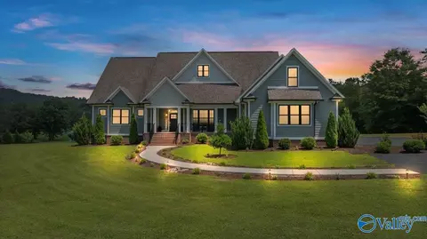 10005 Alabama Highway 79, Guntersville, AL 35976