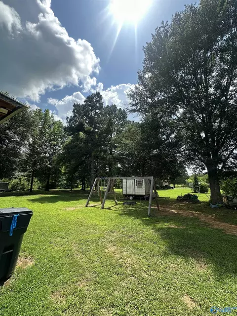 39 Dotson Rd, Somerville, AL 35670 photo 2