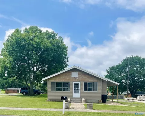 162 NE 14th St #1, Fort Payne, AL 35967