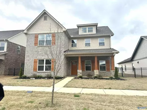 17425 Brooklawn St, Athens, AL 35611