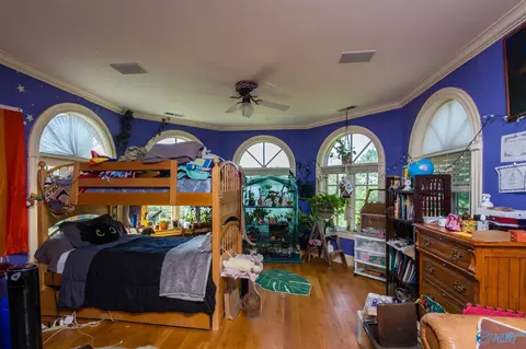 Bedroom - 367 N Mountain Dr, Trinity, AL 35673 photo 3 of 4