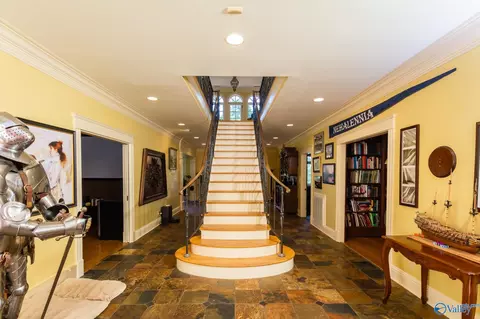 Entry Way - 367 N Mountain Dr, Trinity, AL 35673 photo 1 of 2