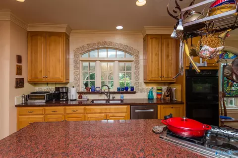 Kitchen - 367 N Mountain Dr, Trinity, AL 35673 photo 2 of 5