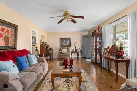 1249 Maple St, Killen, AL 35645 photo 5