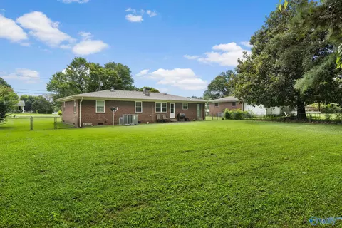1249 Maple St, Killen, AL 35645 photo 24