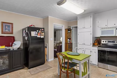 1249 Maple St, Killen, AL 35645 photo 11
