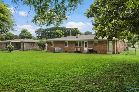 1249 Maple St, Killen, AL 35645 photo 25