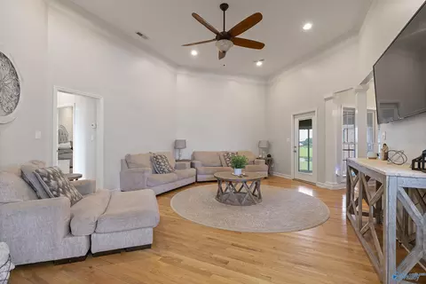 2021 County Road 111, Killen, AL 35645 photo 9